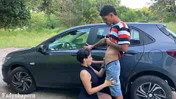 desimasala.co - Young bengali aunty seducing her professor (Smooching romance)