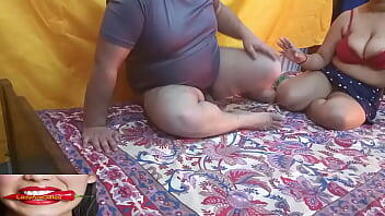 दक्षिण भारतीय चाची साड़ी पट्टी, नग्न बड़ा शरीर।