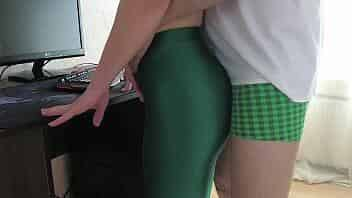 Russian Girl Sasha Bikeyeva - he roommate likes to fuck her girlfriend when she is in green leggings, give her in her mouth and cum on her beautiful face.