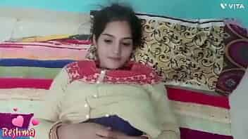 Indian hot girl was alone meet her boyfriend and sex with him