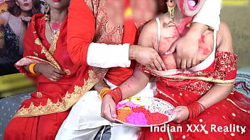 Fucking Indian Wife In New Holi 2018 Celebration होली के दिन बिवी को चोदा