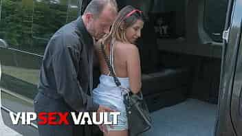 VIP SEX VAULT - #Amy Red - SEXY GIRL KNOWS WHAT SHE WANTS ON SUCH A SWEATY DAY