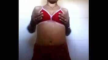 Suman Dhunwa sexy aunty