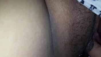 Desi girl fingering pussy