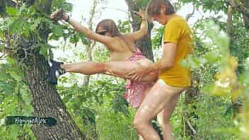 Amateur couple BonnieAlex having Doggystyle sex in the forest