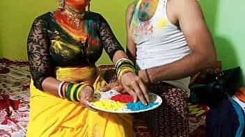 Bahu plays Holi with Sasurji on Holi by opening Bhurr, Desi Bengali Chudai Video