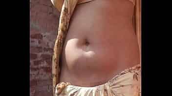 Cute hot navel bhabhi