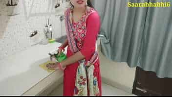 Newly married Wife fucked by her husband in kitchen- husband  ne wife ke laakh mana karne pe bhi chod diya